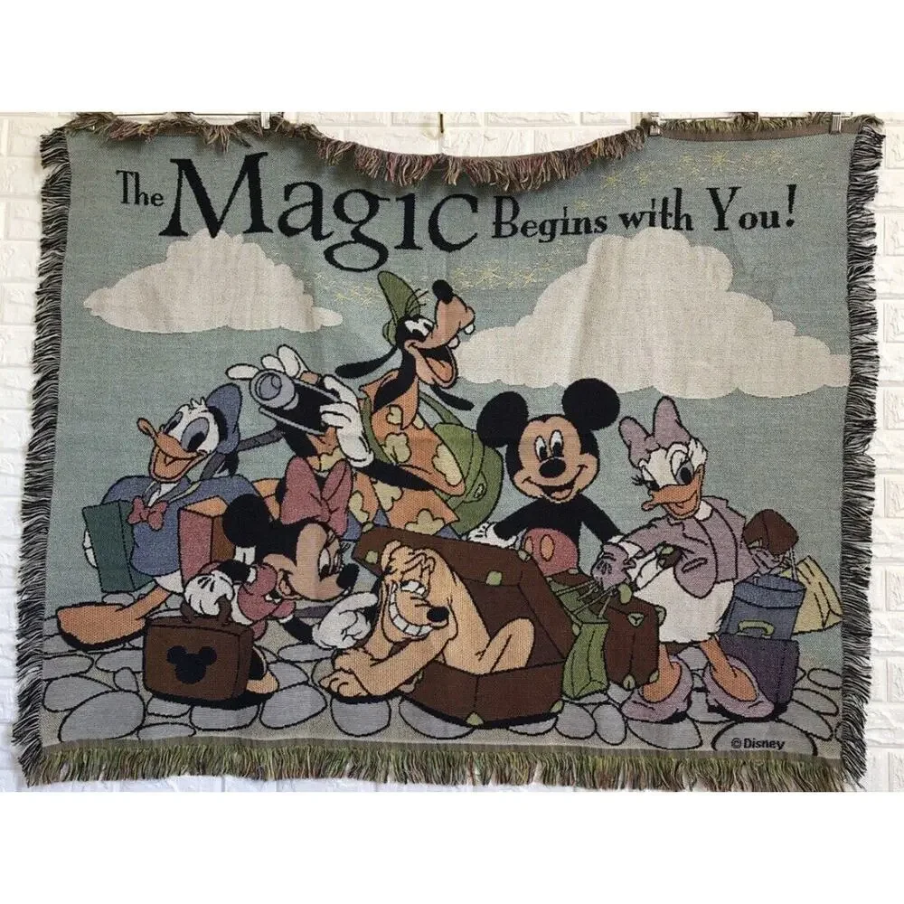 Disney Fringed Throw The Magic Begins With You! Mickey Mouse Minnie & Gang‎